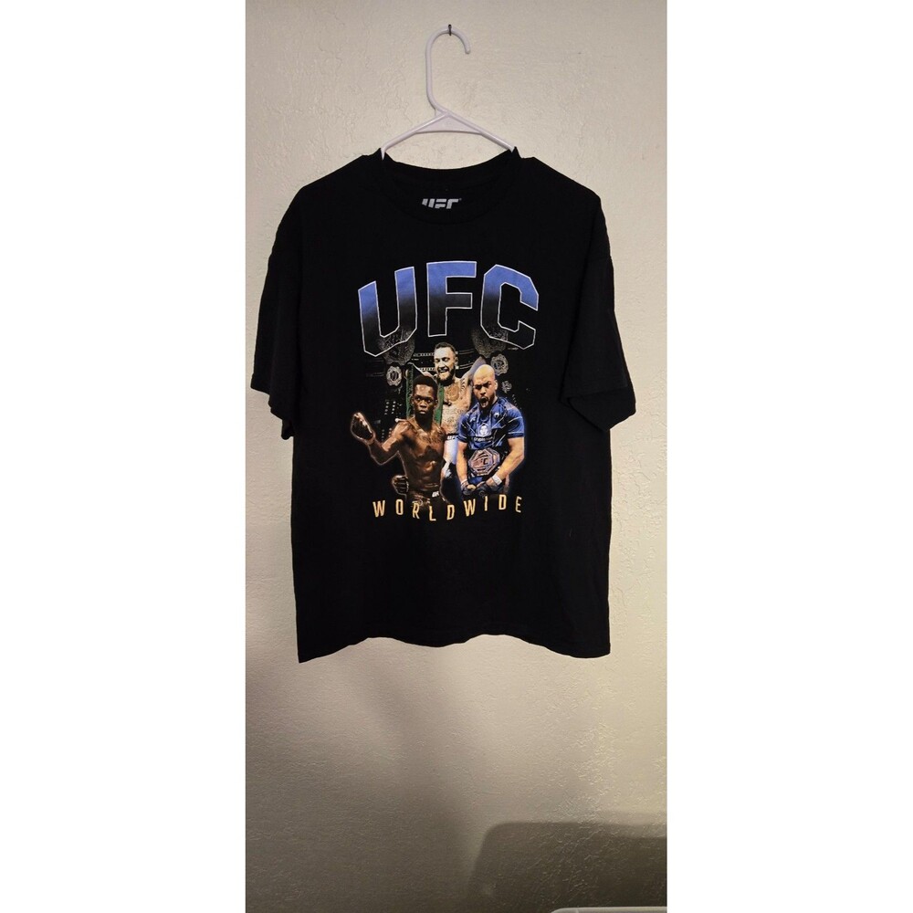 UFC T-Shirt men's XL in excellent condition